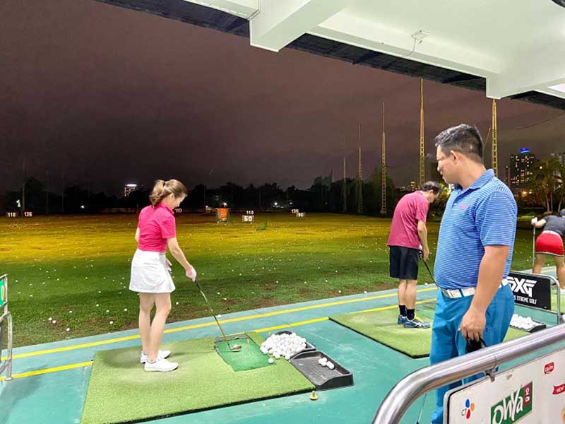 Sân tập golf Rạch Chiếc có gì nổi bật thu hút các golf thủ?