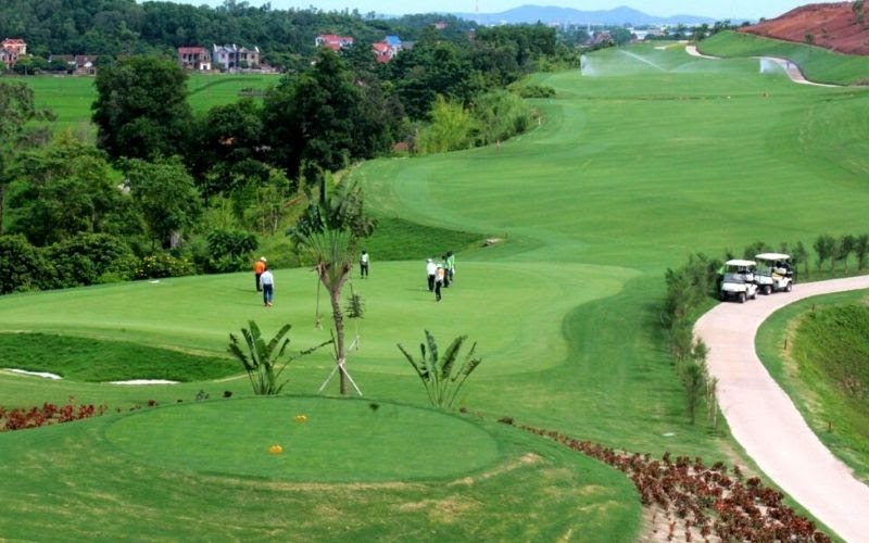 Sân Golf Yên Dũng là địa điểm không thể bỏ qua ở Bắc Giang