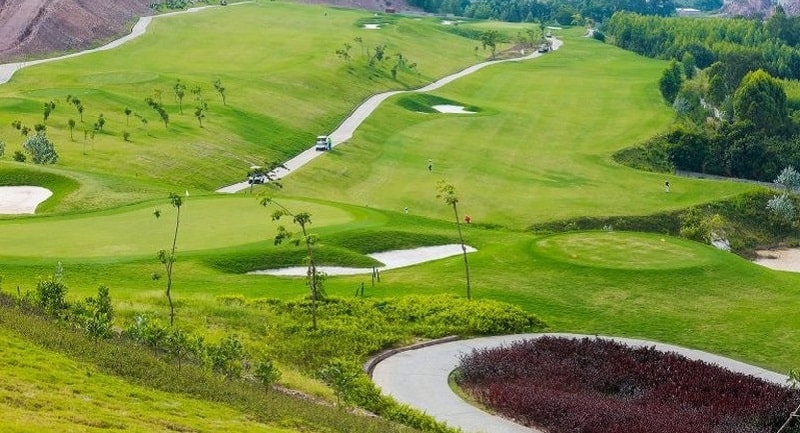 Sân Golf Yên Dũng là địa điểm không thể bỏ qua ở Bắc Giang